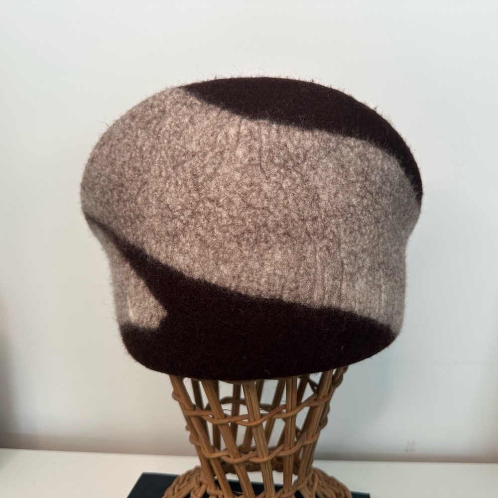 RARE Erratica Jean Hicks Seattle - Felted Wool Hat - Size 7 - One of a kind